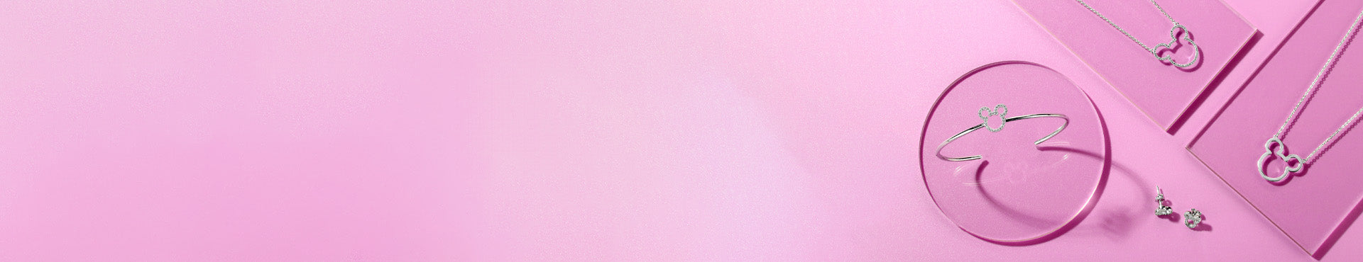 Delicate & Dainty