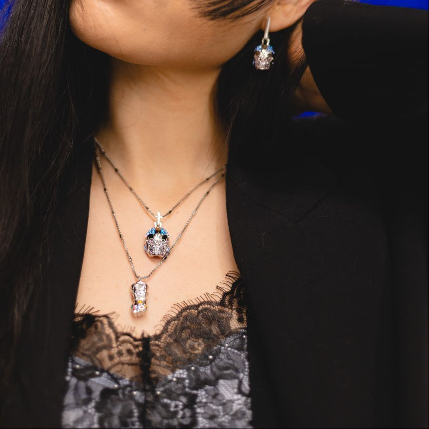 Marvel Infinity Gauntlet Crystal Necklace