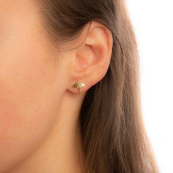 Model_Wearing_Disney_Mulan_Earrings_yellow_Gold_umbrella