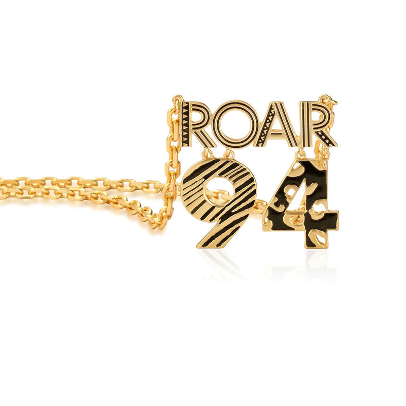 Disney-The-Lion-King-Roar-94-Yellow-Gold-Necklace-Close-View-DLYN220