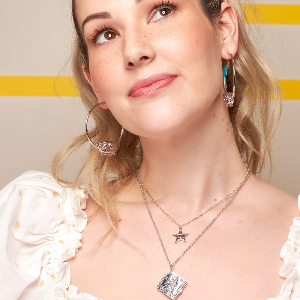 Disney_Toy_Story_Bo_Peep_Hoop_Earrings_Yellow_Gold_Couture_Kingdom_DYE1009on_model
