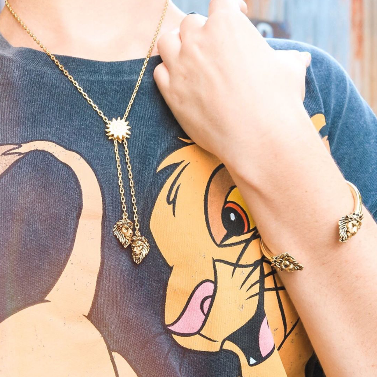 Disney The Lion King Simba Vs Scar Necklace